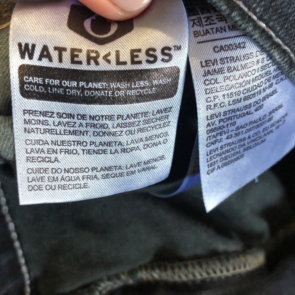 Levi’s 559 jeans size 46/30 EUC - Picture 6 of 9